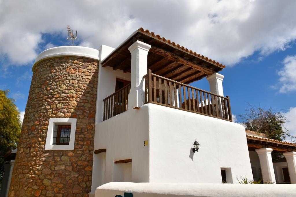 Can Gat Sant Carles de Peralta ภายนอก รูปภาพ